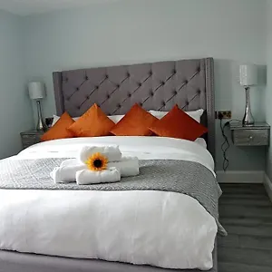  Aparthotel Tiernan's Luxury King Ensuite Ireland